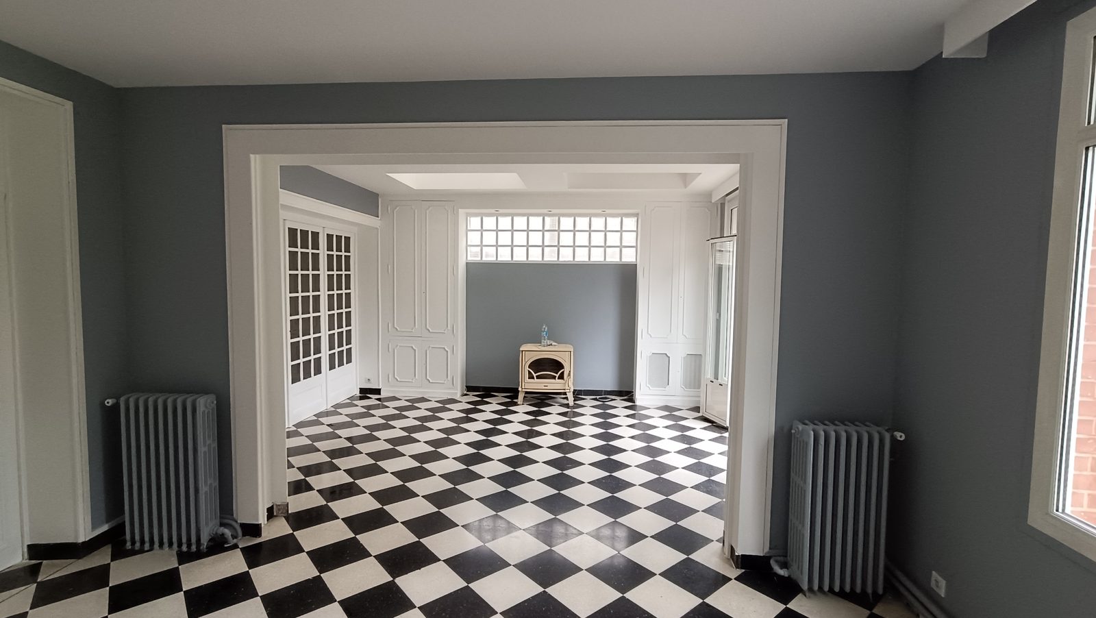 Exemple de rénovation intérieure réalisée par MSL Artisan Peintre